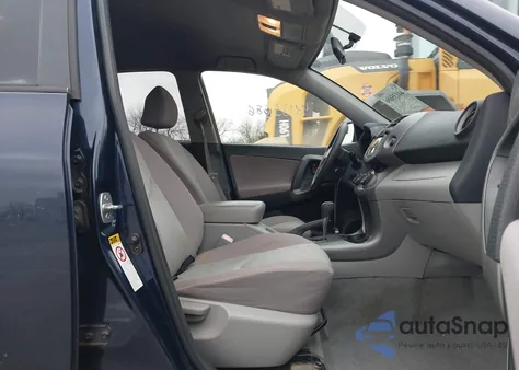 2006 Toyota Rav4 from USA, damaged, VIN JTMZD33V065001195